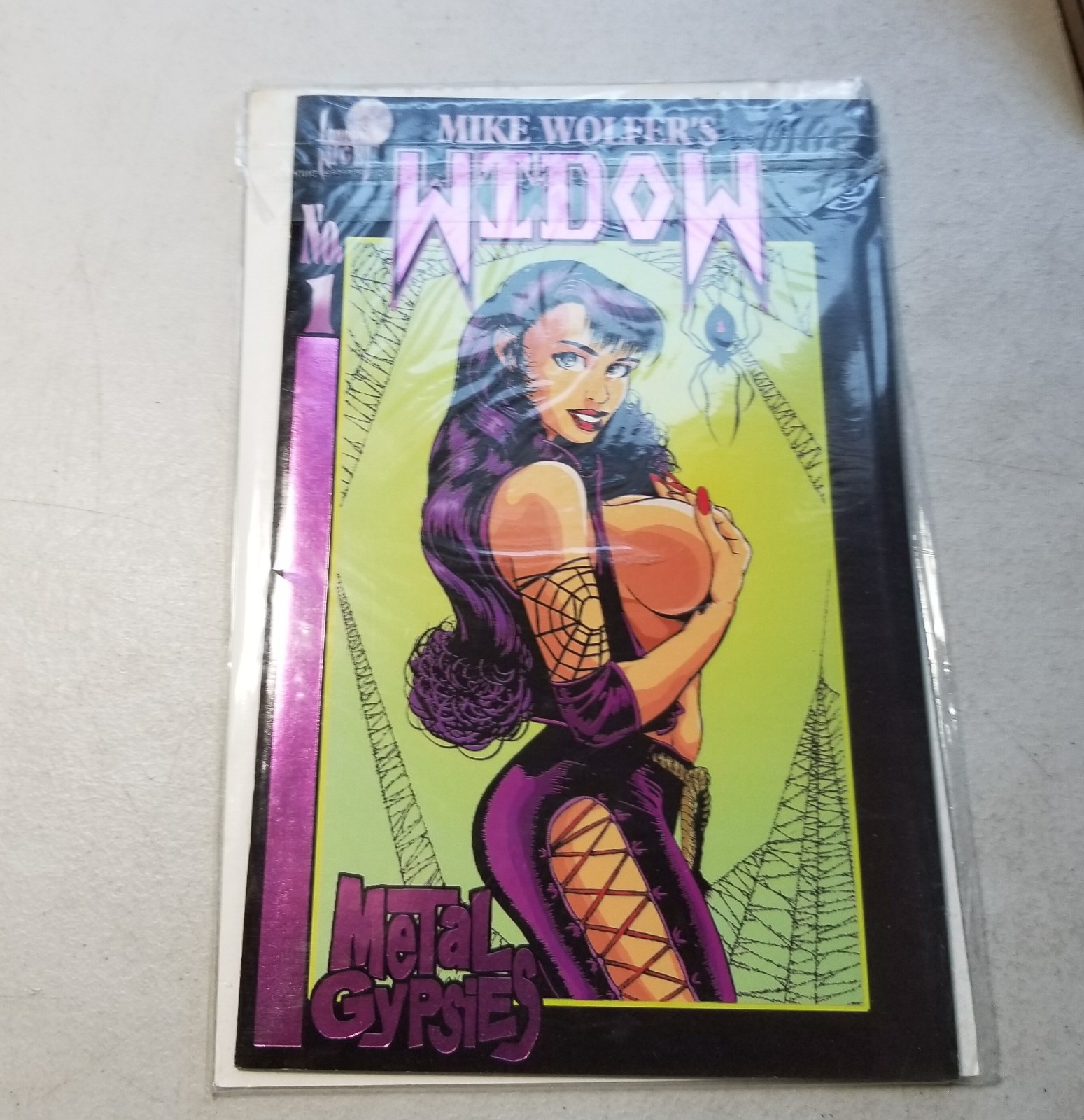 LONDON NIGHT MIKE WOLFERS WIDOW #1 COPERTINA ZINGARI METALLO FUMETTO LC1-1-AD