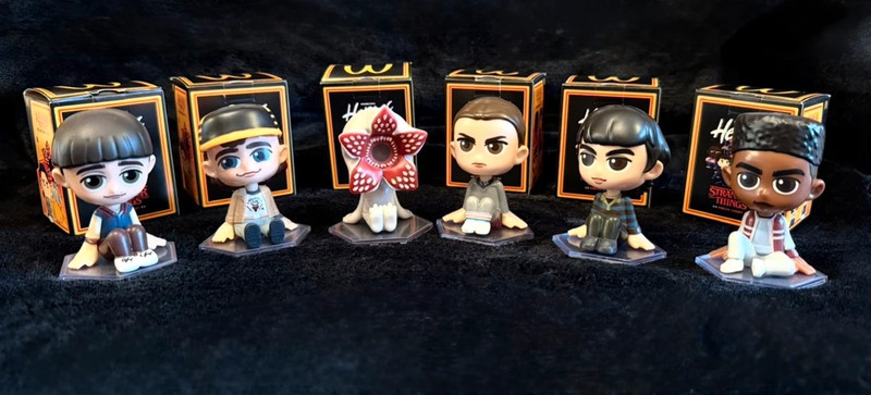 Colección completa Stranger Things  x Mc Donalds