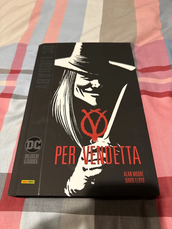 V per vendetta Alan Moore David Lloyd