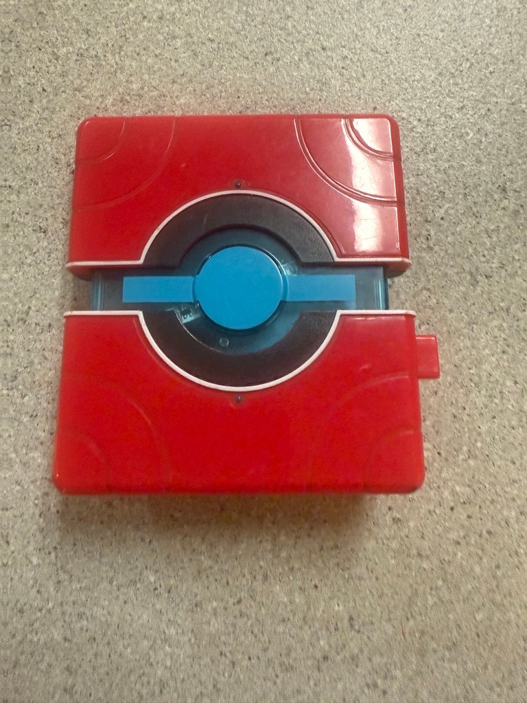 Tomy Pokemon Region Pokedex XY 2014 Allenatore Giocattolo Elettronico Nintendo Testato