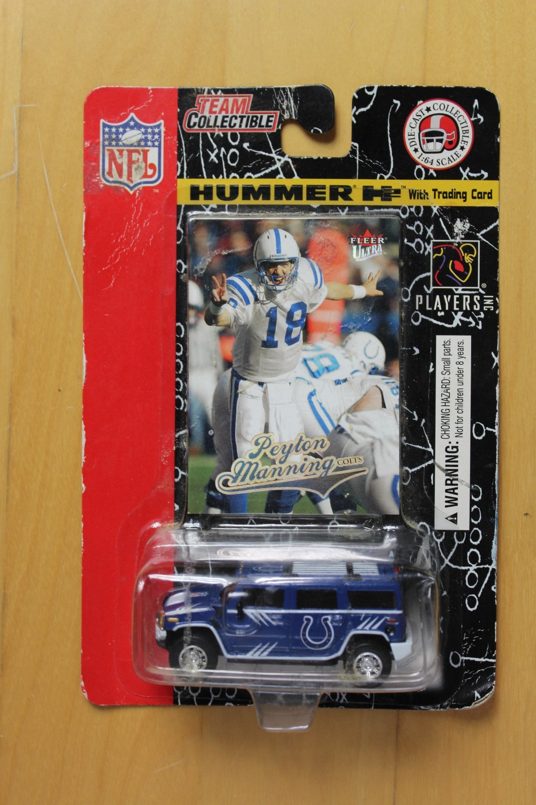Peyton Manning 2004 Fleer #146 Hummer H2 die-Cast New collectible