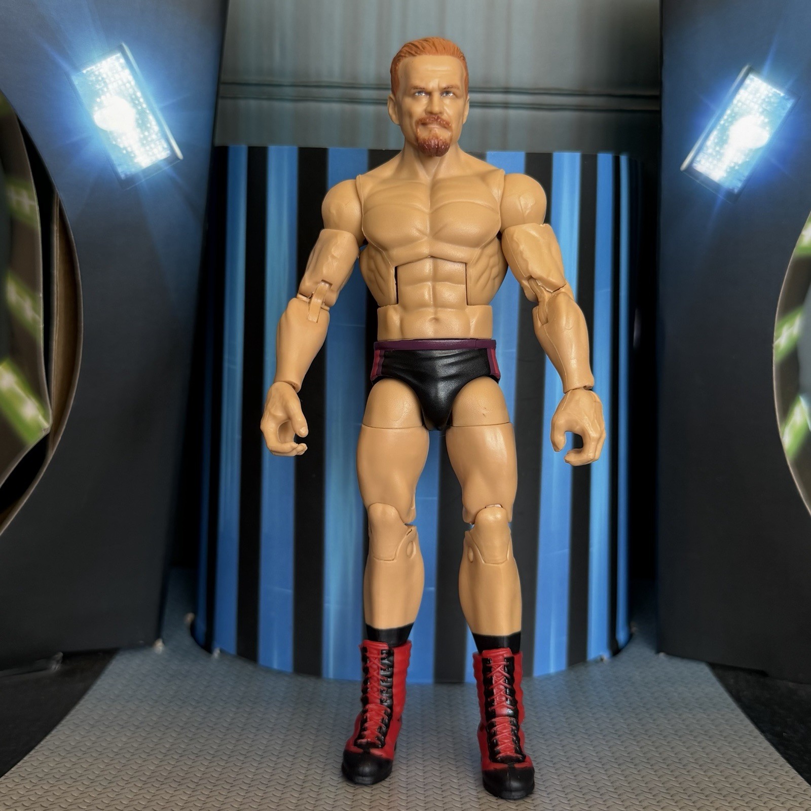 WWE Mattel Elite Series 114 Modellino Ilja Dragunov