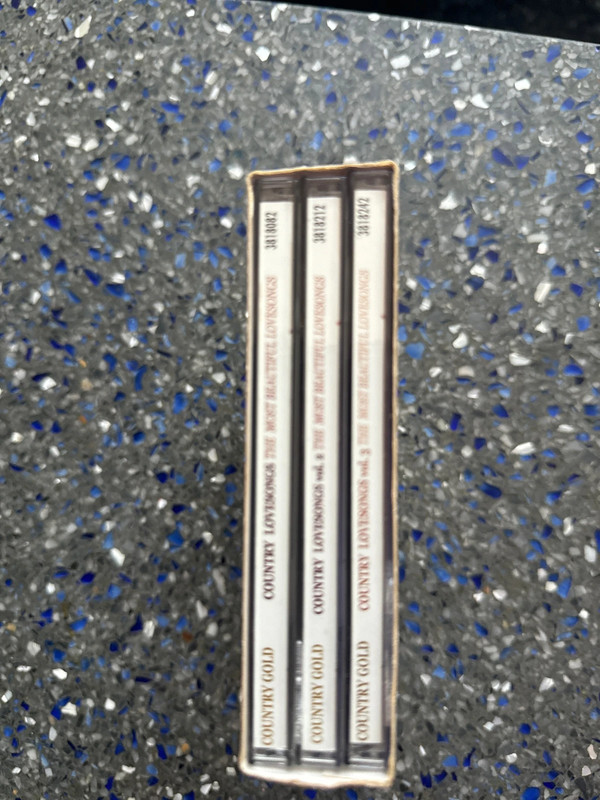 3CD The most beautiful Country Love Songs