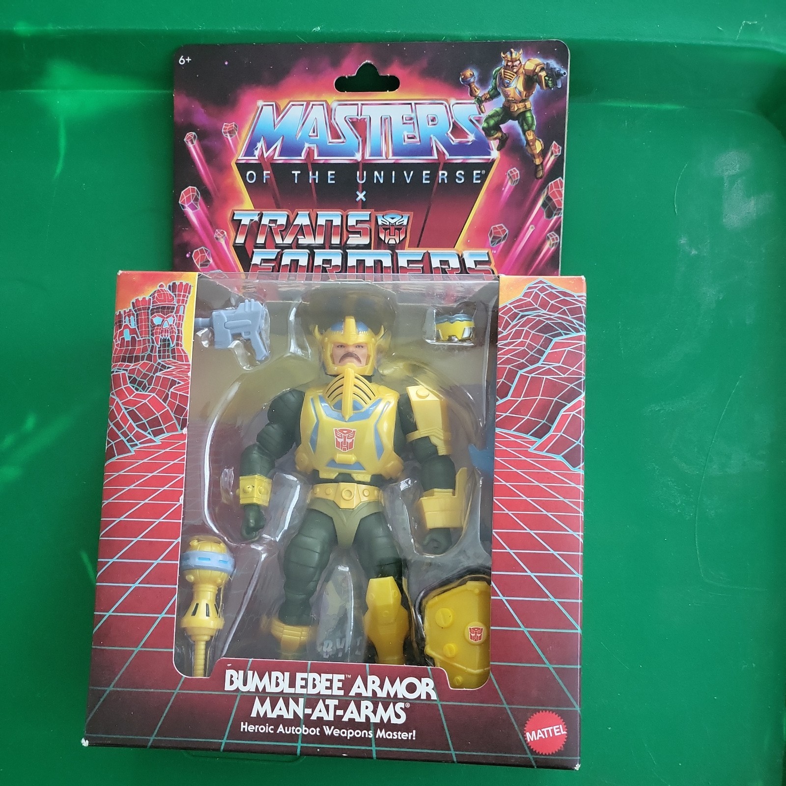 Masters of Universe Origins & Transformers Bumblebee Armor Man At Arms Azione