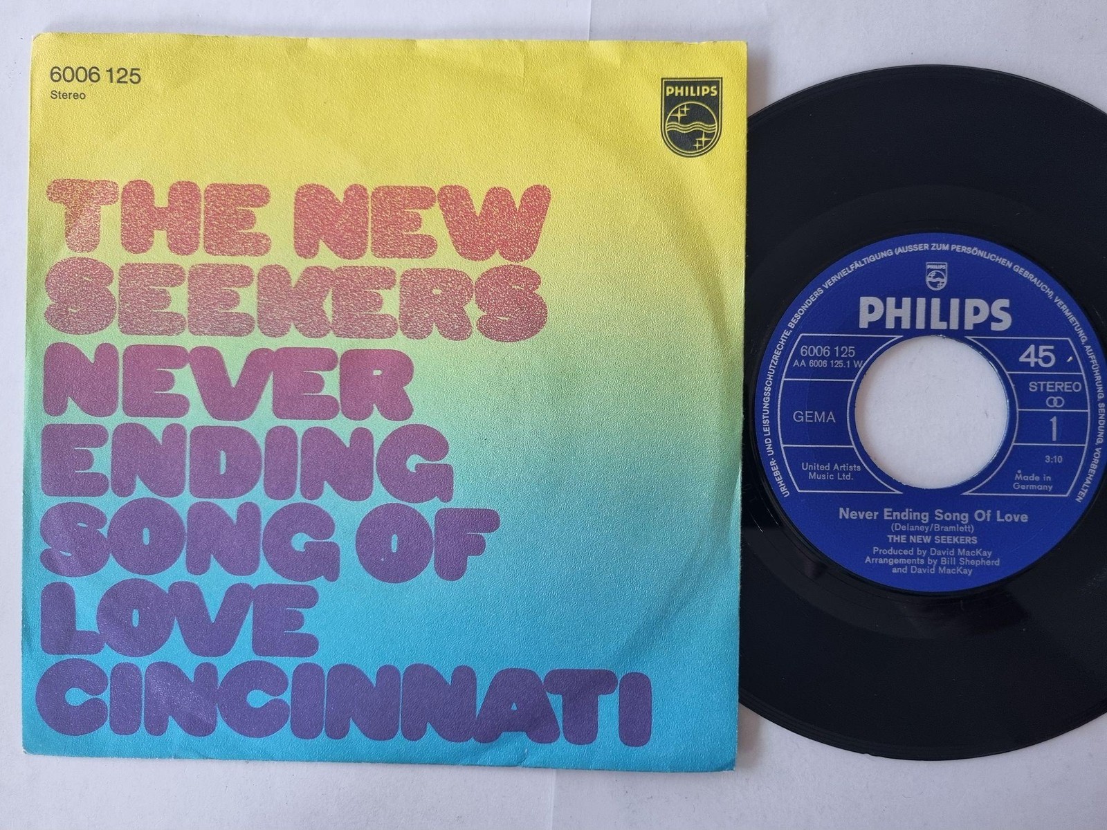 The New Seekers - Never Ending Song Of Love / Cincinnati 7'' Vinyl Germany
