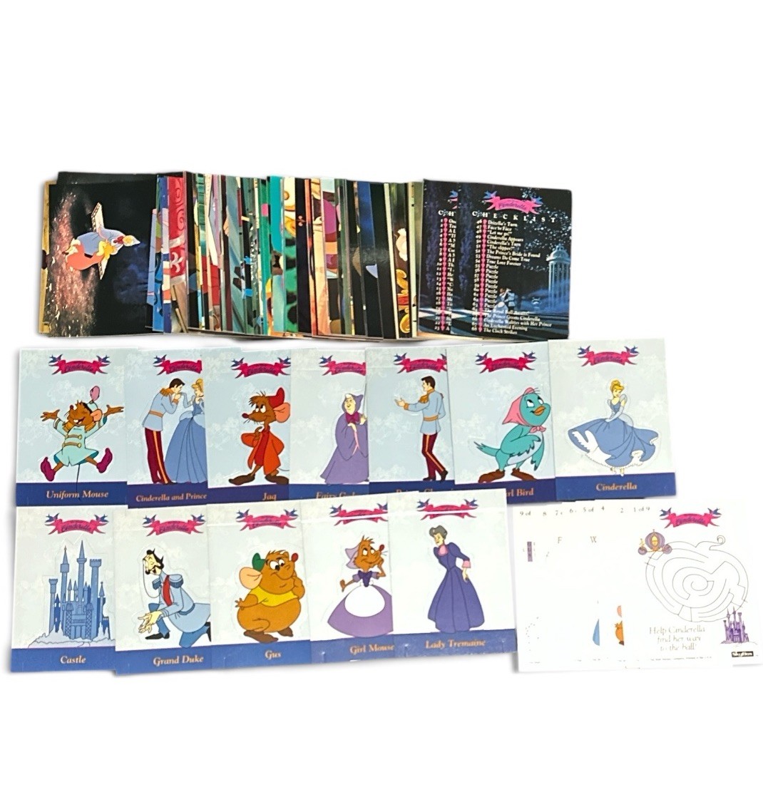 SkyBox Disney Cenerentola 111 1995 set completo 90 carte base 12 pop-up 9 attività