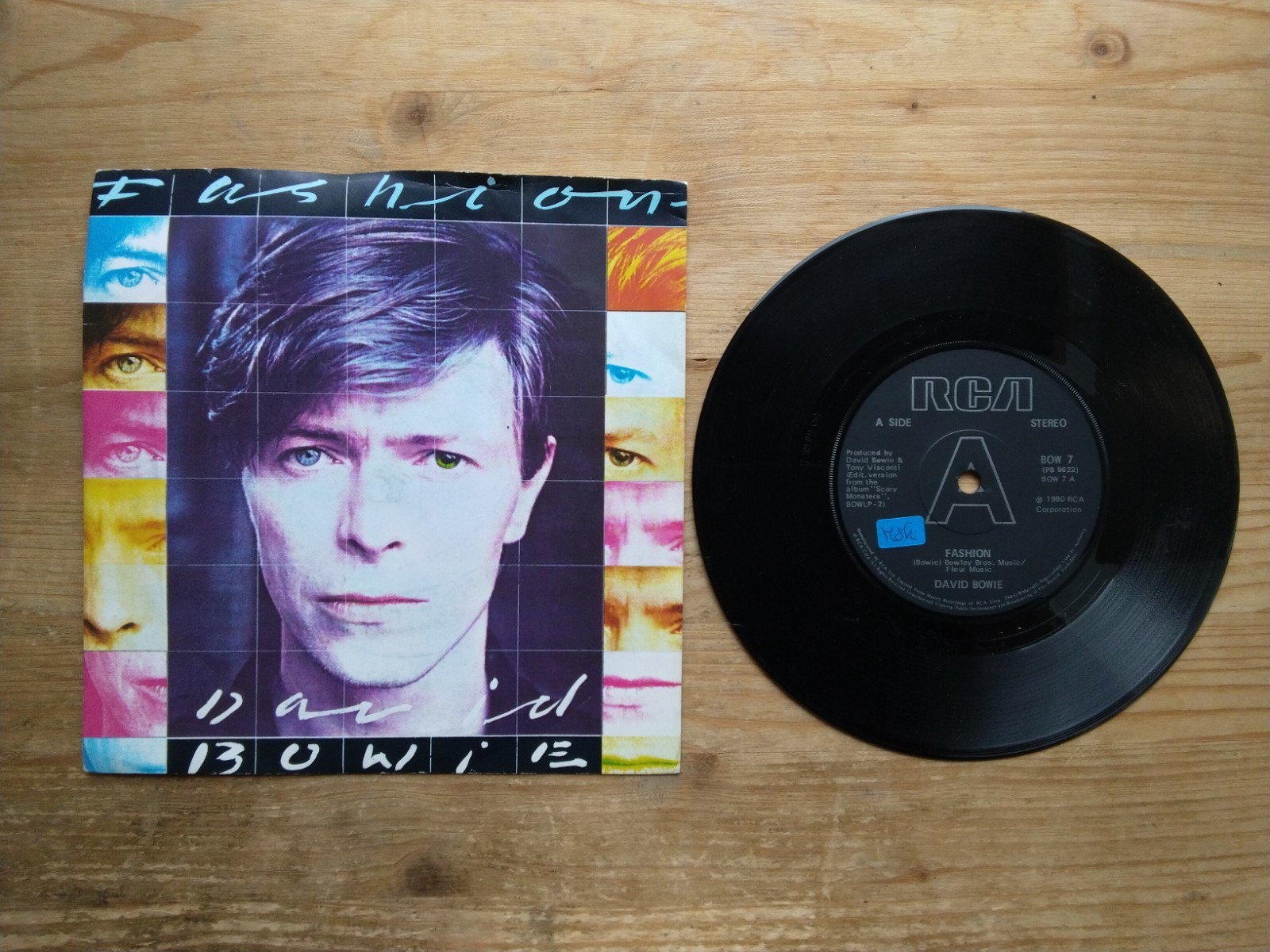 David Bowie Fashion / Scream Like A Baby EX 7" Single Vinyl Record BOW7 (AY)