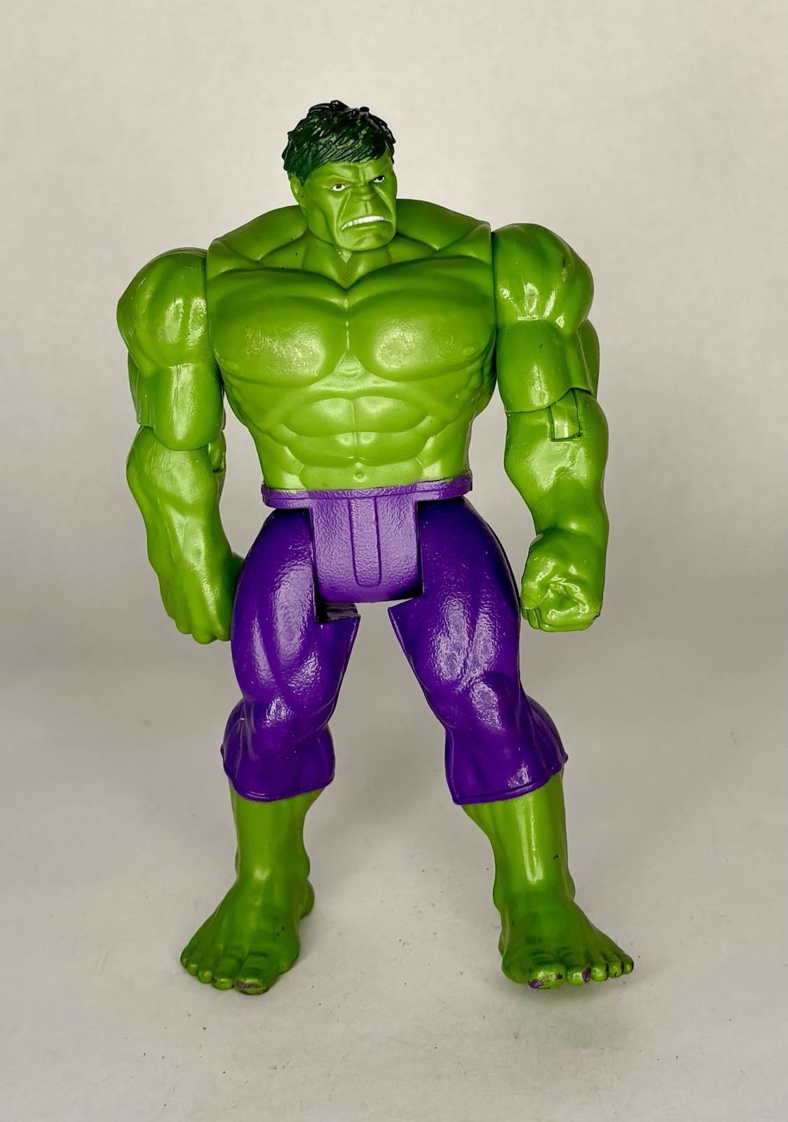 Hasbro 2016 Marvel Avengers The Incredible Hulk 6" Poseable Action Figure