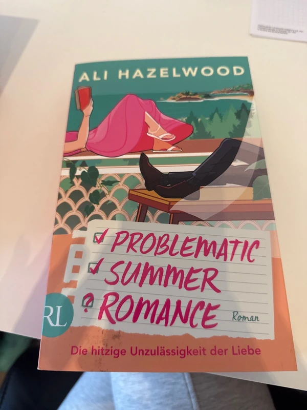 Problematic Summer Romance mit farbschnitt