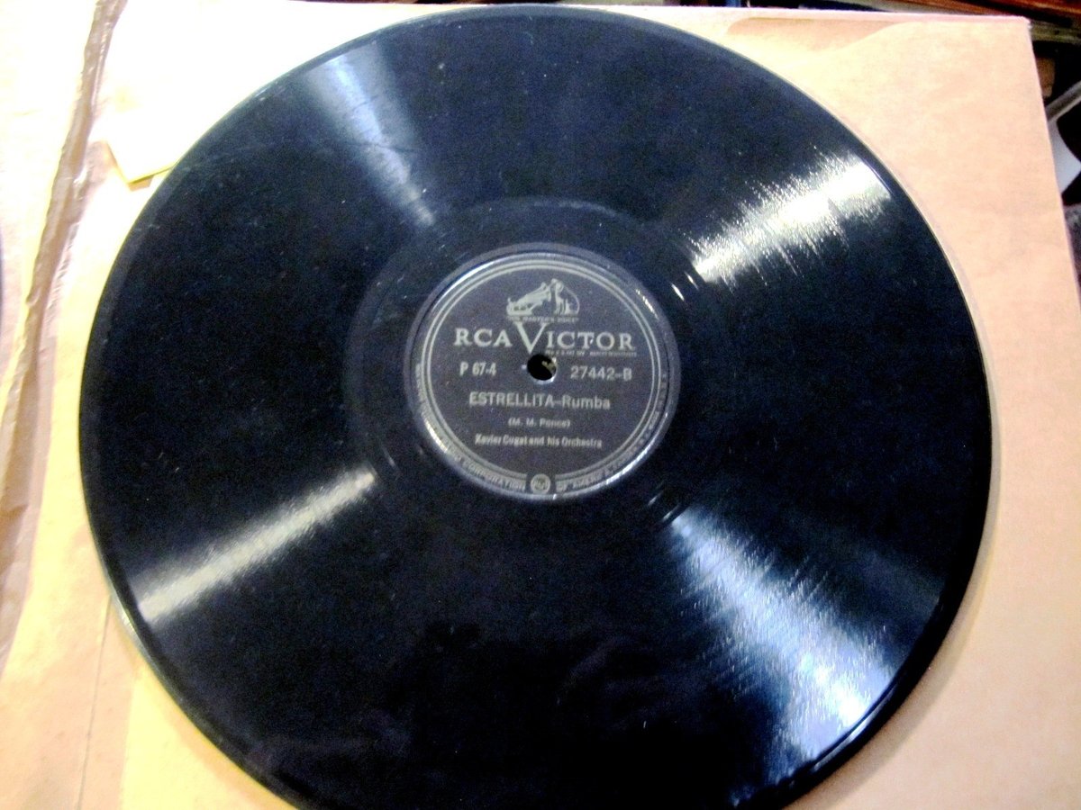 Cuban La Dama En Rojo XAVIER CUGAT LATIN Lady in Red/ Mexican Estrellita VICTOR