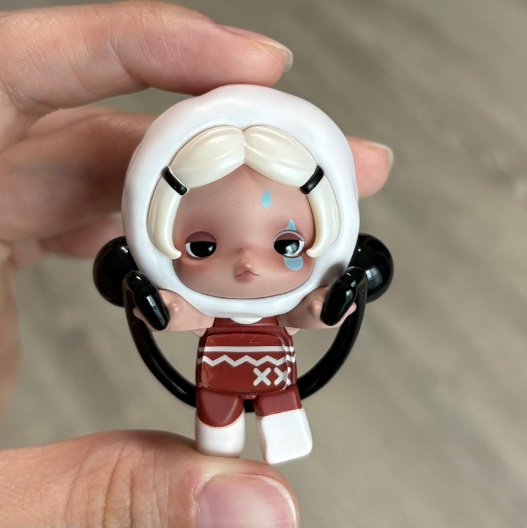 POP MART Pop Attach Skullpanda serie Off Mode - design CONFERMATO giorno di riposo