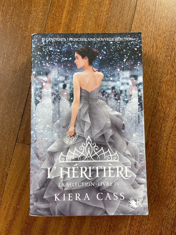 Roman « la sélection » tome IV « l’Heritiere »