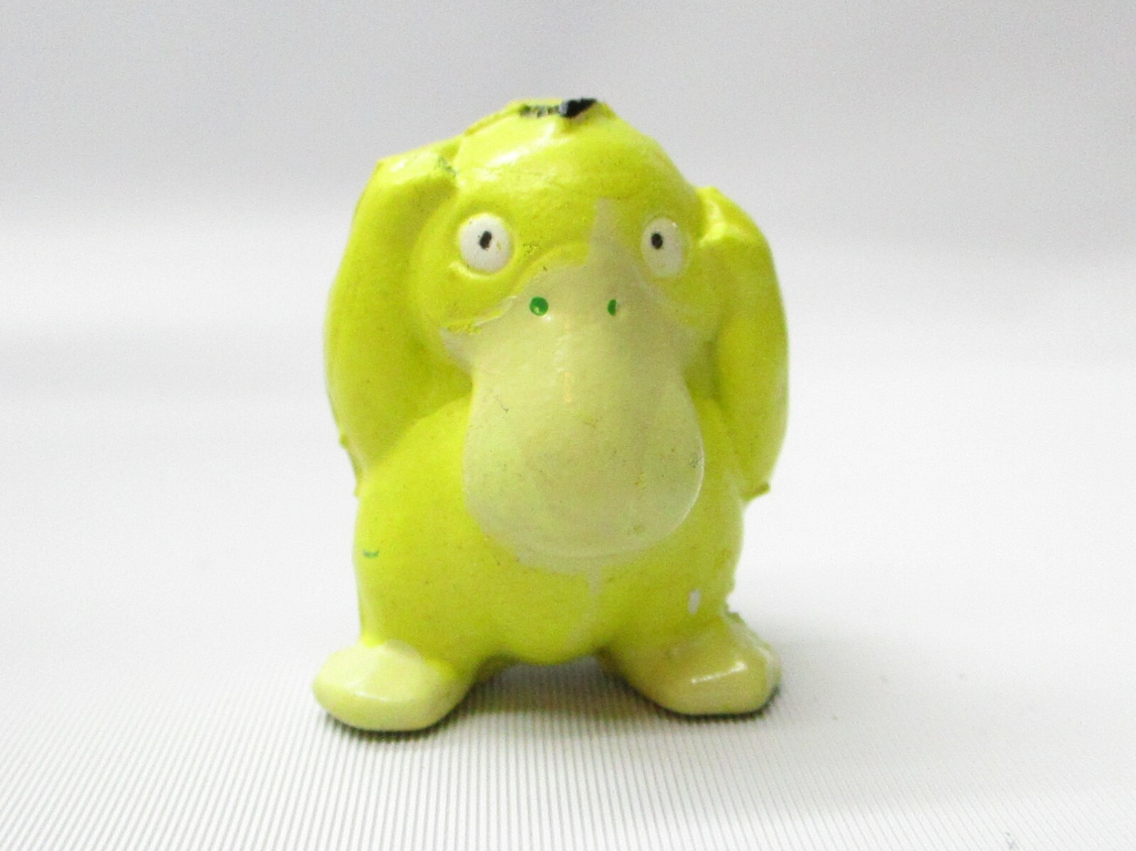 Vintage CGTSJ Psyduck 1" Pokemon Loose Action Figure Toy PVC Missing Hair