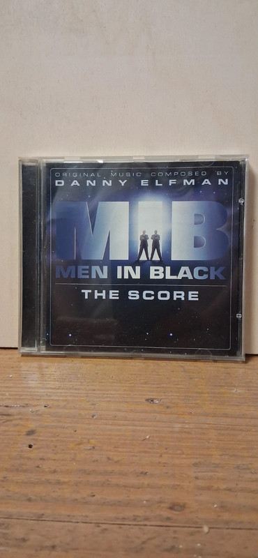 Men in Black the score