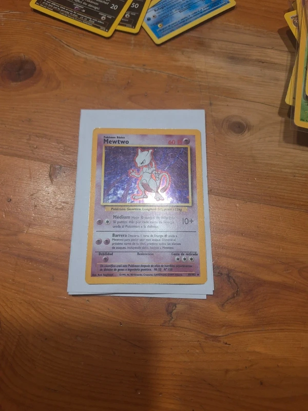 Carta Pokemon Mewtwo