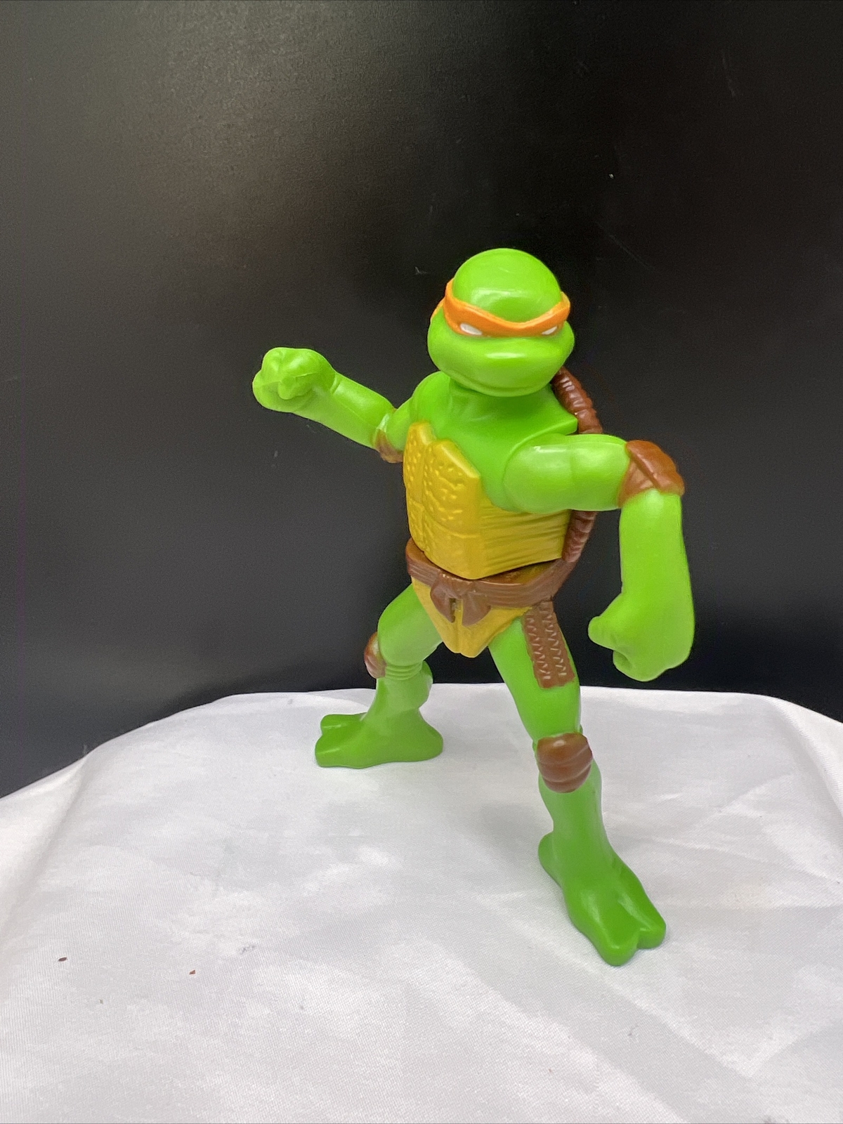 Figurina McDonald's TMNT 2007 Happy Meal Fighting Michelangelo