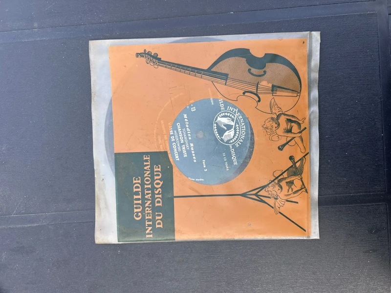 Ancien vinyle Mélodies Russes – Guide International du Disque