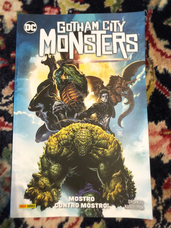DC Comics Special - Gotham City Monsters - Mostro Contro Mostro - Panini Comics