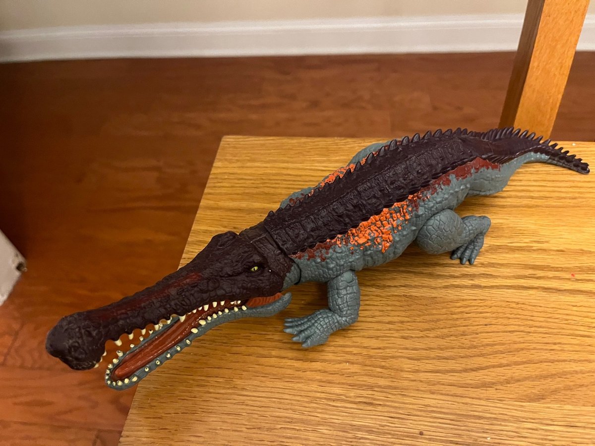 Mattel Jurassic World Sarcosuchus Massive Biters Dinosauro Modellino Grigio Dmg