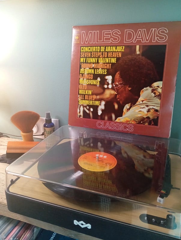 Miles Davis – Classics – Pressage 1975 – Disque NM