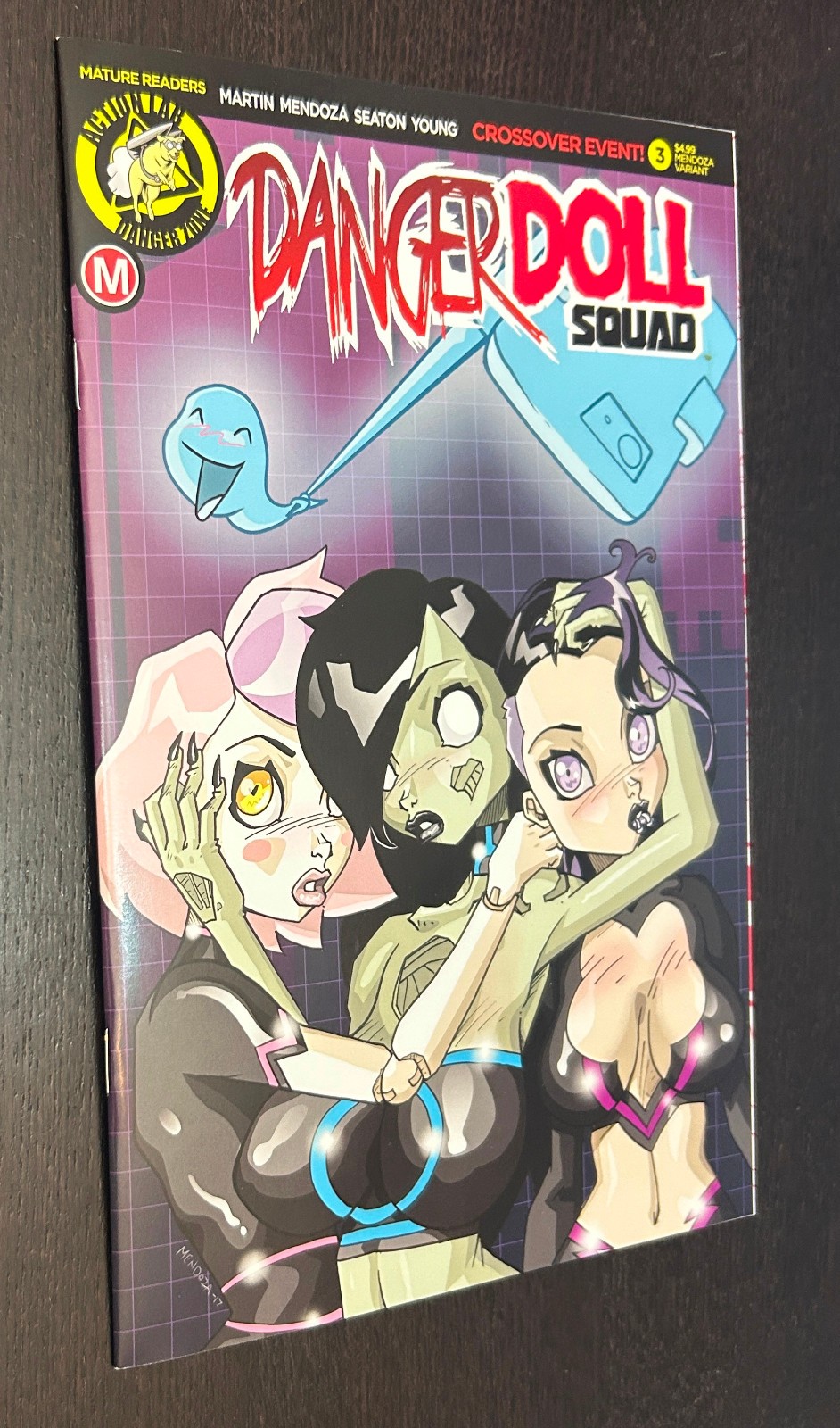 DANGER DOLL SQUAD #3 (Action Lab Comics 2019) -- VARIANTE DAN MENDOZA -- QUASI NUOVO-