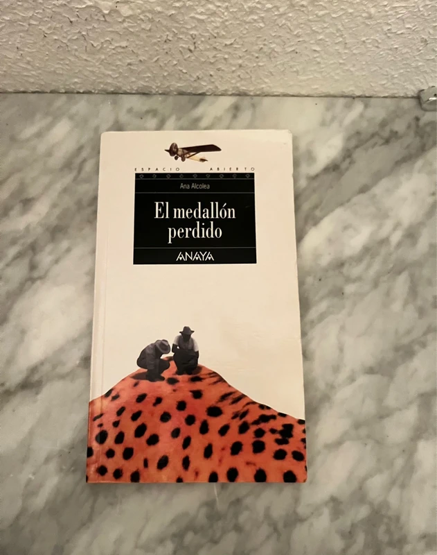 El medallón perdido