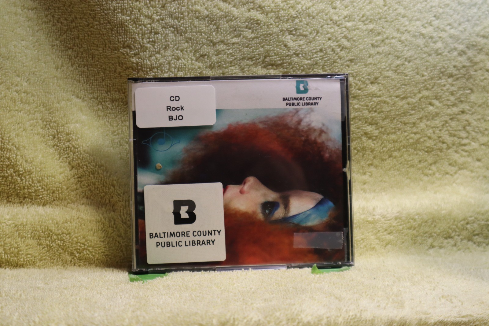 Biophilia by Bjork (CD, 2011)