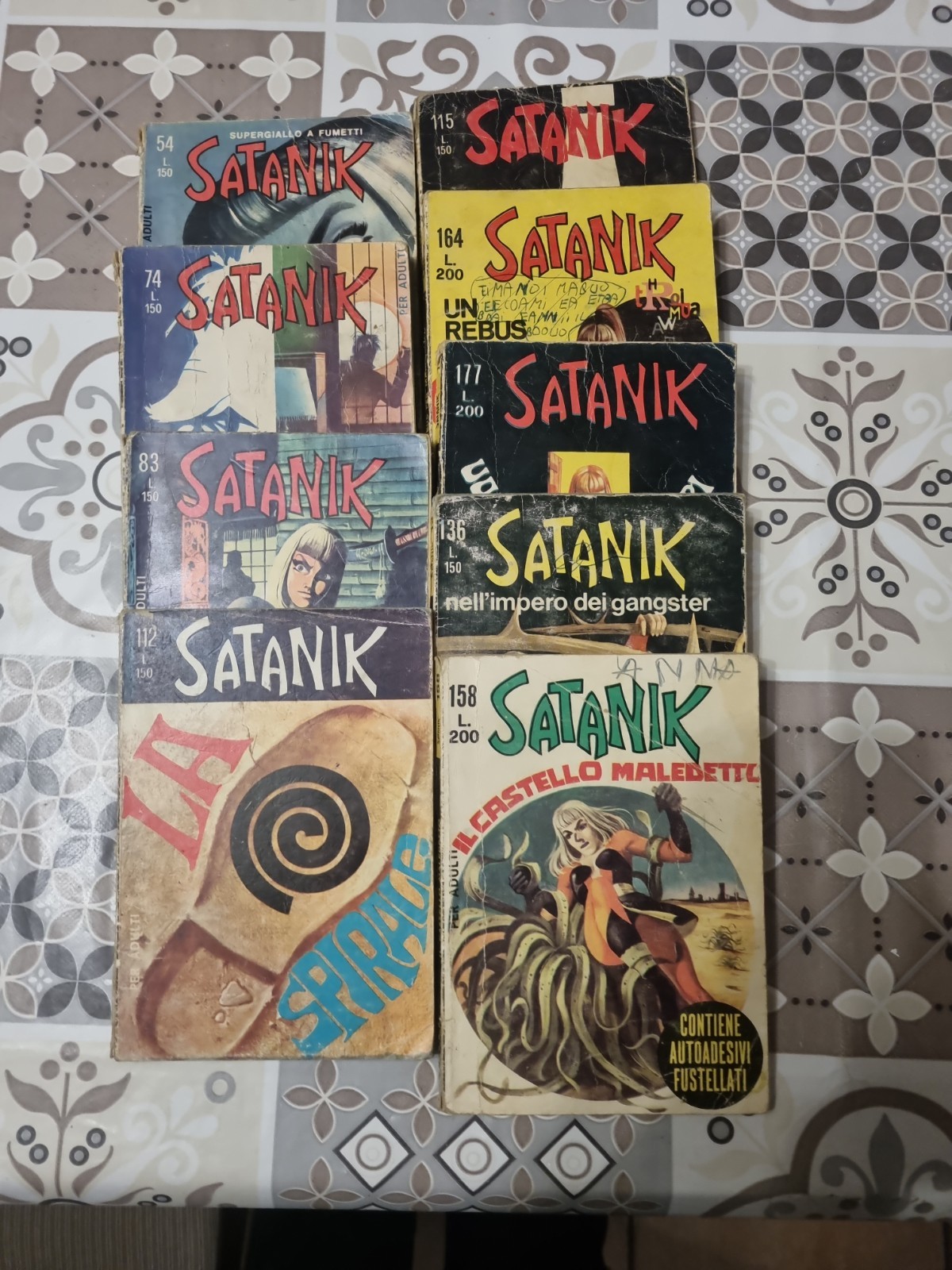 SATANIK Corno lotto 9 nr solo lettura
