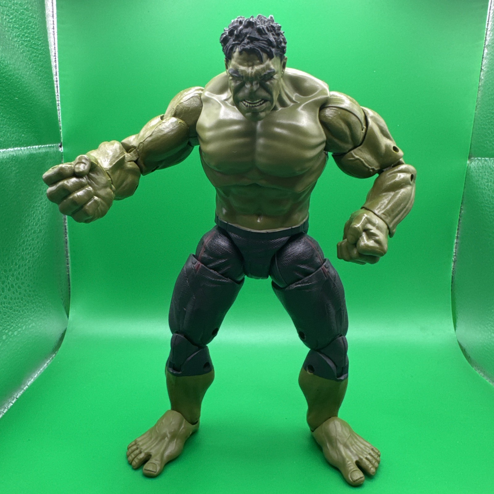 Hasbro Marvel Legends Incredible Hulk Avengers Age of Ultron Modellino Sciolto