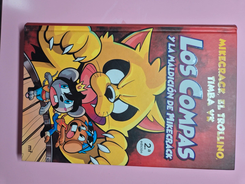 Libro los compas y la maldición de mikecraft