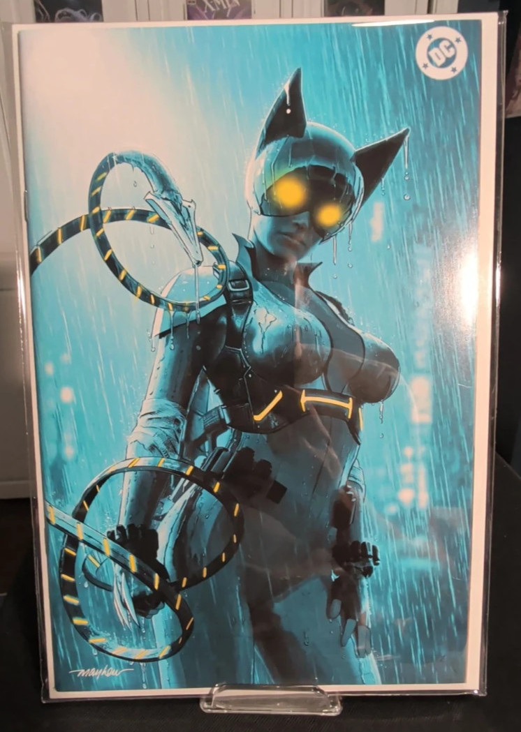 Absolute Catwoman #1 Mike Mayhew variante esclusiva Virgin Ltd 1000