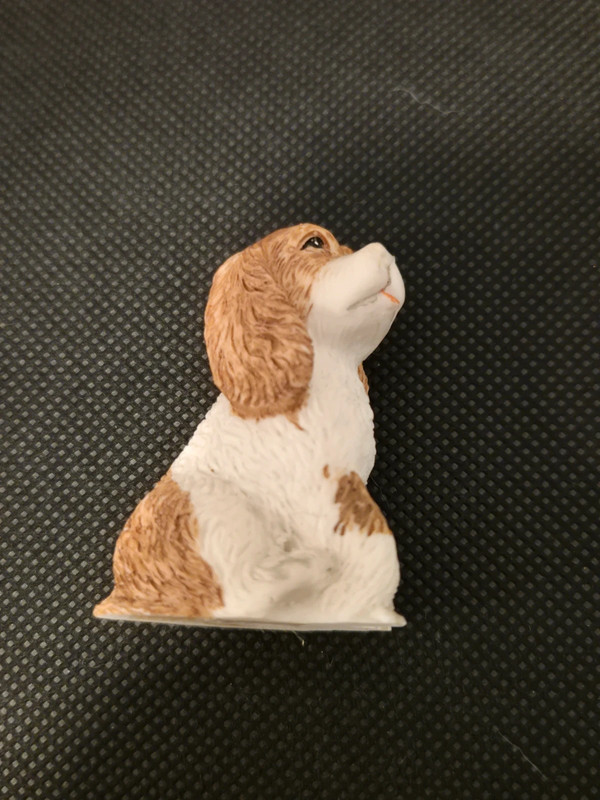 Vintage Resin Hund, Collectible