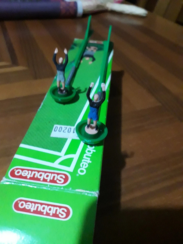 Subbuteo lotto 2 portieri lw con molle