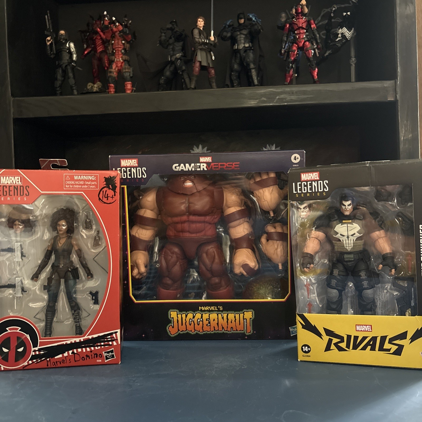 Hasbro Marvel Legends Bundle Juggernaut, Punisher, Domino