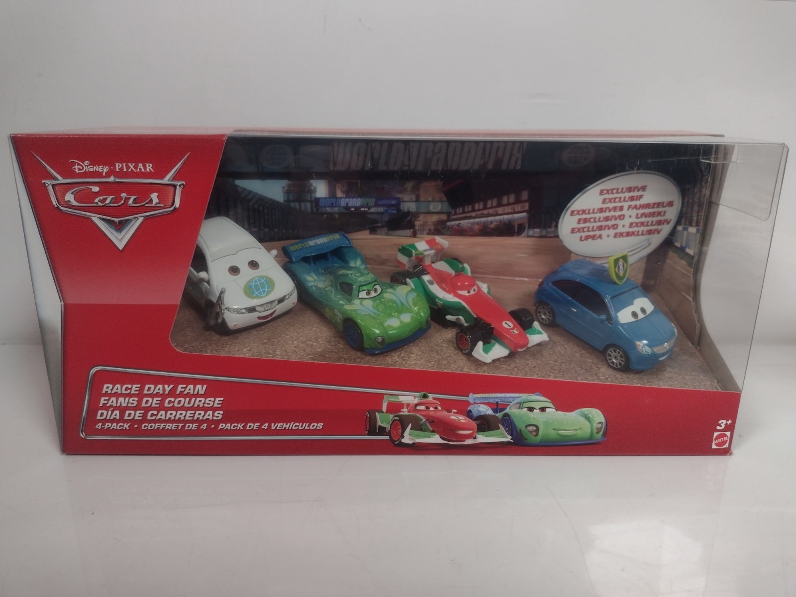 Disney Pixar Cars Race Day Fan Bob Moter Exclusive Die Cast Vehicles