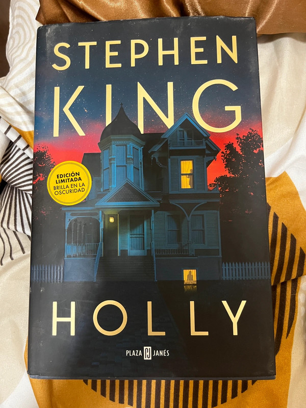 Holly de Stephen King - edición limitada