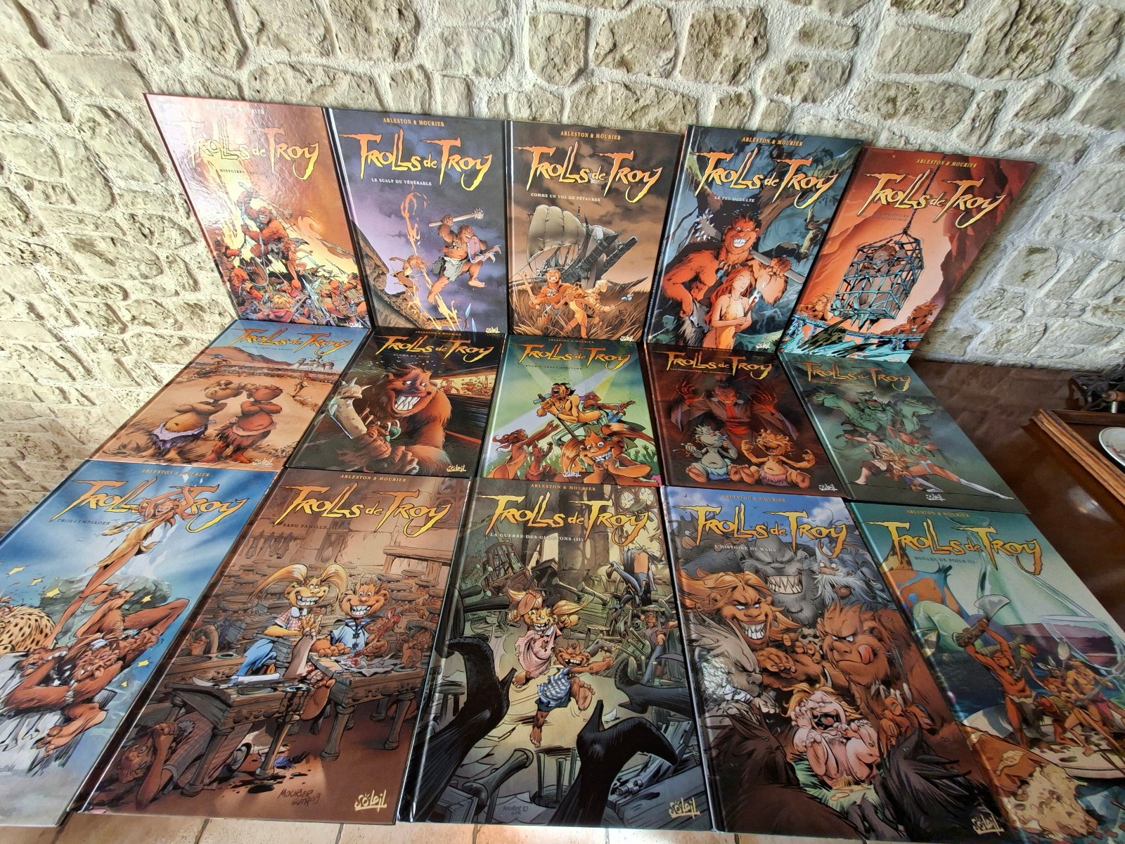 TROLLS DE TROY  SERIE COMPLETE 15 ALBUMS - QUASI NEUFS - 4 PREMIERES EDITIONS