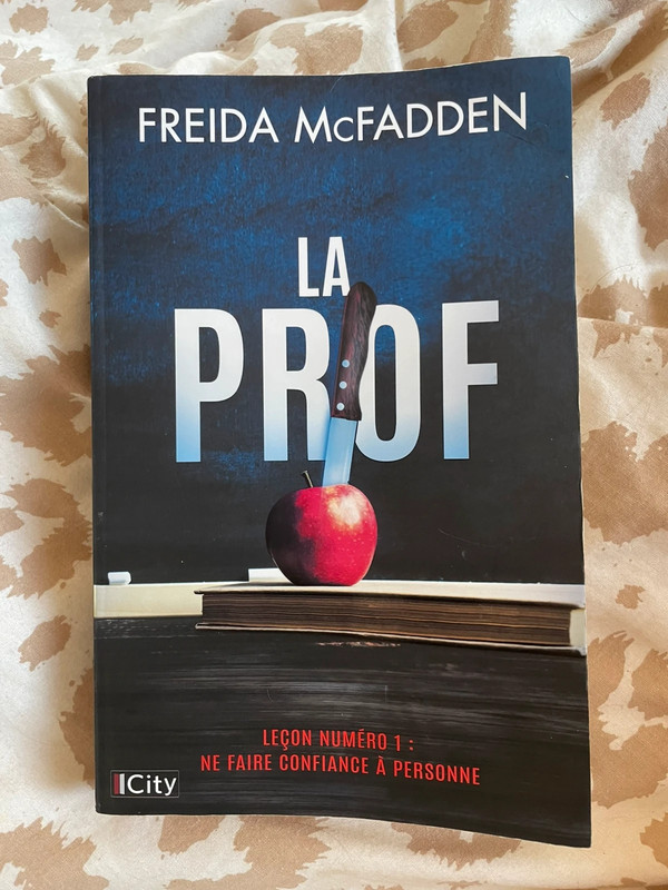 Livre la prof Freida Mc Fadden