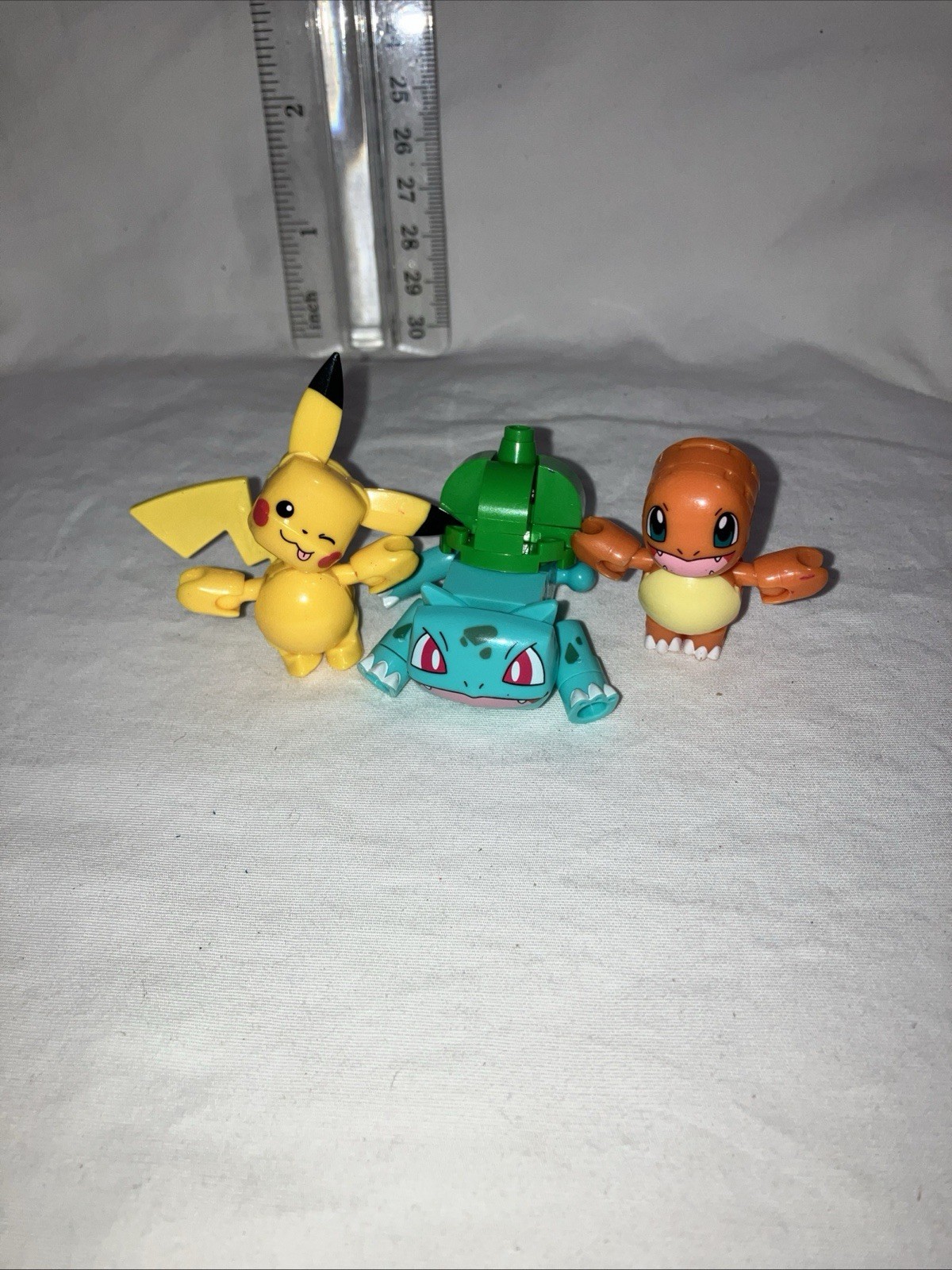 PICHU Pokemon Jazwares Figura 1 3/4" Pollici!!! Lotto di 3