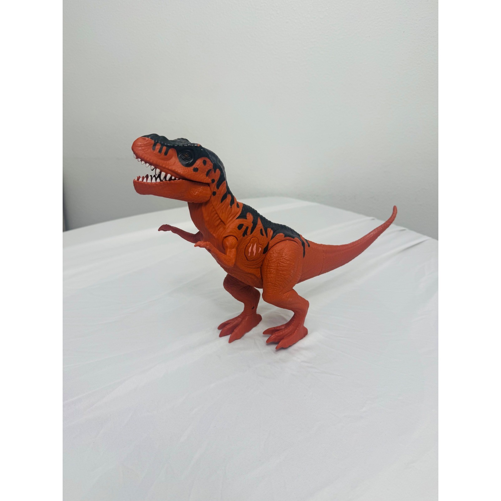 Jurassic World Tyrannosaurus Rex T-Rex Orange Black Stripe Action Figure Toy