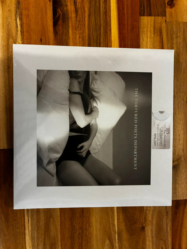 Taylor Swift vinyl - The Tortured Poets Department Vinyl + Bonus Track "The Manuscript"