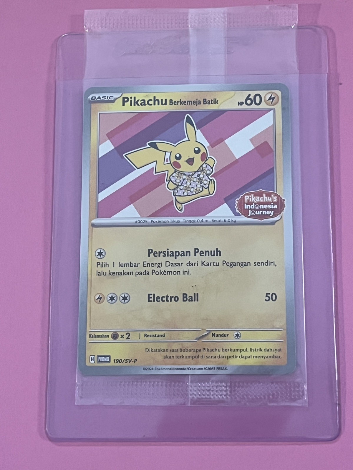 Pokemon Pikachu Berkemeja Batik Fiore Rosa 190/SV-P Indonesia Promo Sigillato