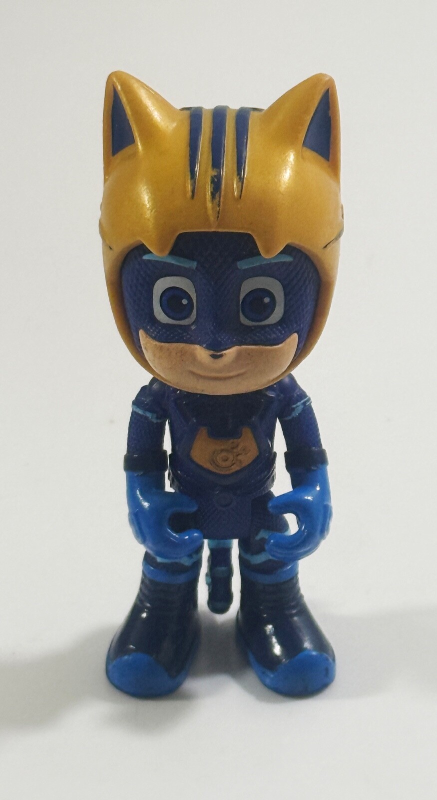 PJ Masks Catboy con Casco Oro Modellino Prescolare Alto 3,5" Basta Gioca