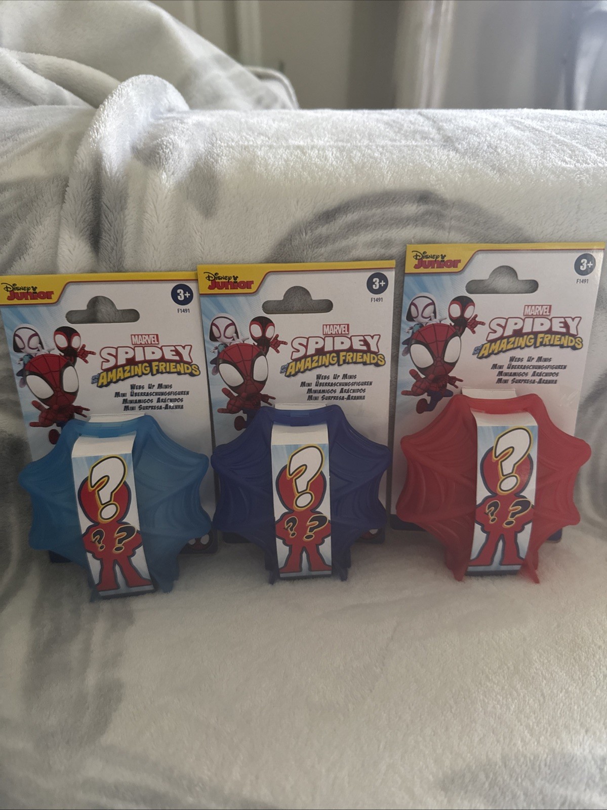 Spidey And His Amazing Friends WEB UP MINIS Minifigure Mistero Cieco Confezione da 3