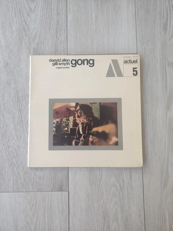 Lp Gong 33t