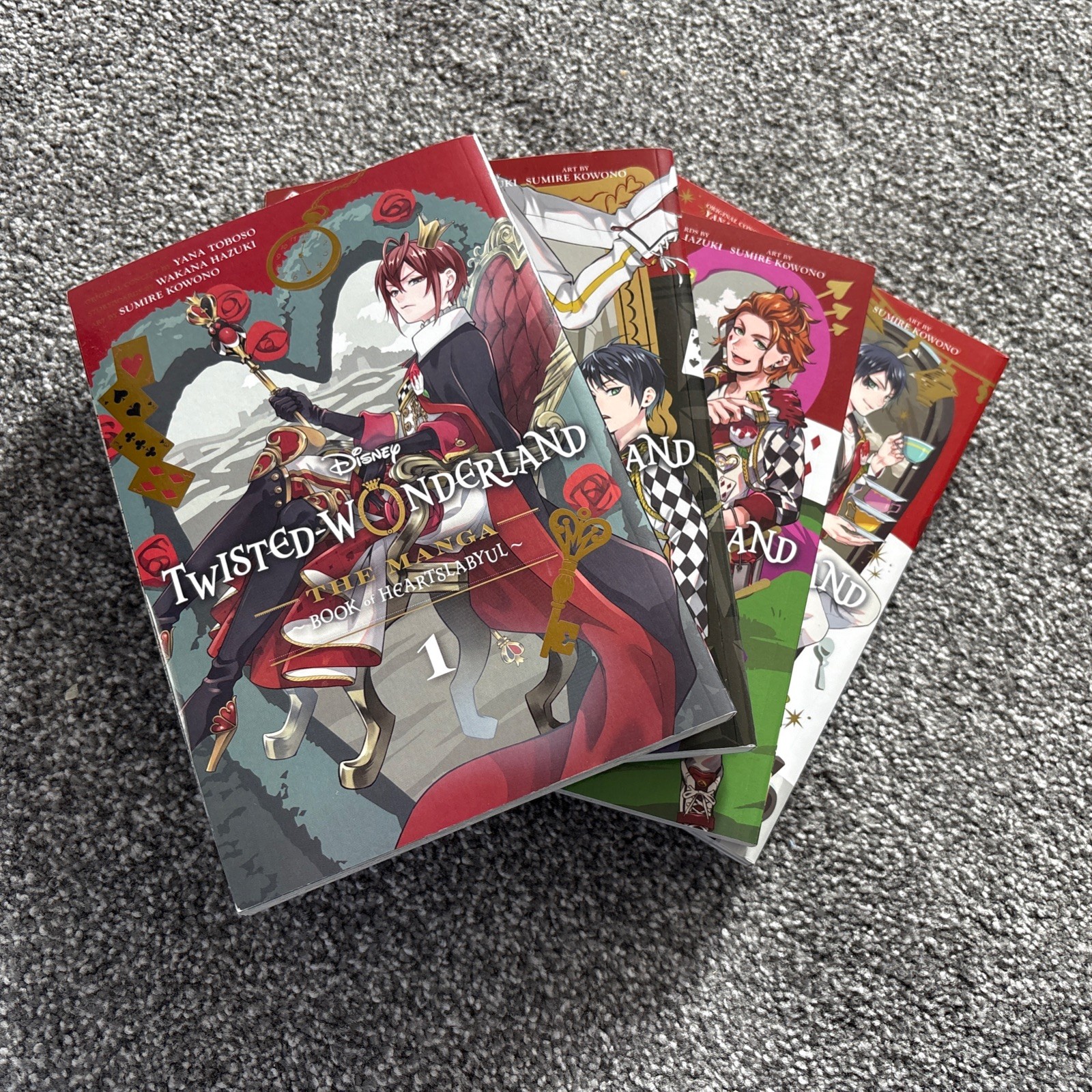 Twisted Wonderland Book of Heartslabyul – Volumes 1-4 Manga  English 