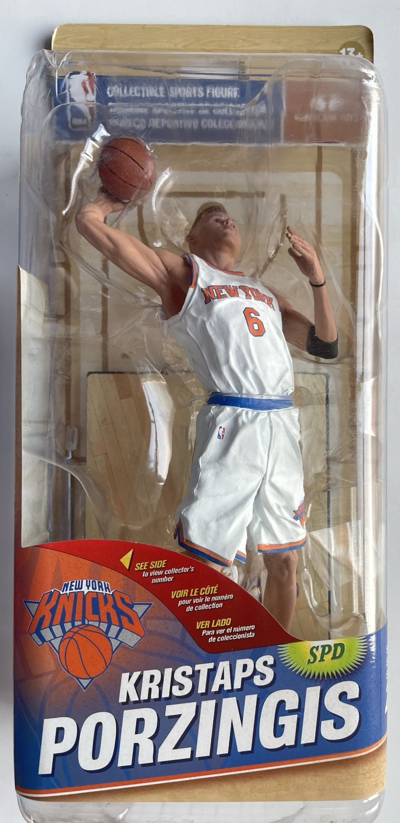 Modellino McFarlane NBA Series 29 Kristaps Porzingis White Knicks variante uniforme