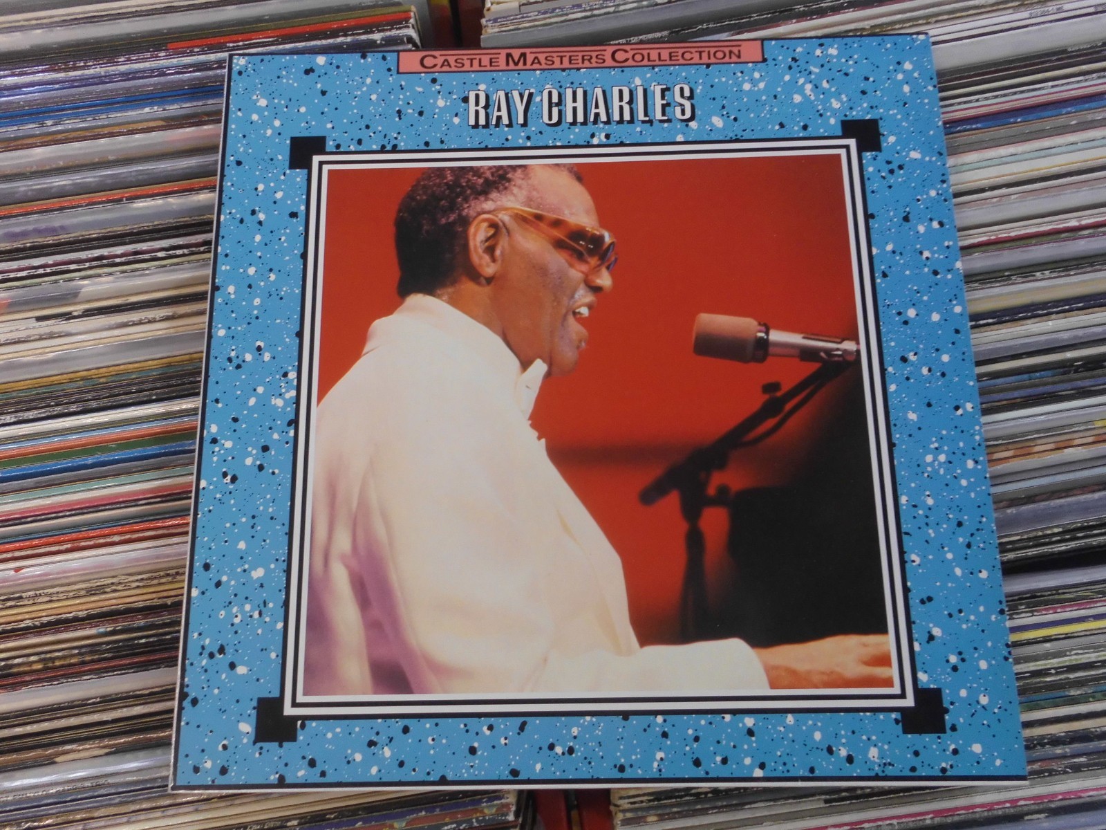 RAY CHARLES LP: CASTLE MASTERS COLLECTION (SWITZERLAND; CML 3013)