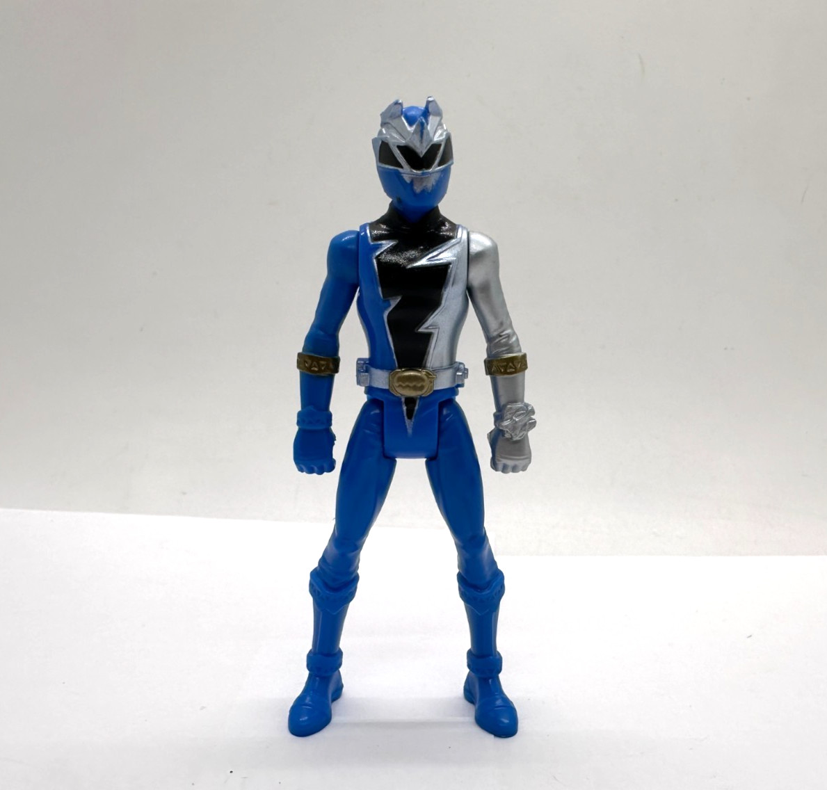 Power Rangers Dino Fury Blue Rip 'n Go Battle Rider Hasbro 2021 3,5"