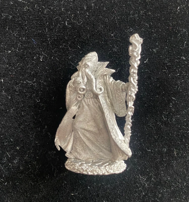 02568 D’Khul Bathalian – Mind Flayer / Illithid – Dark Heaven Legends – Métal – Sandra Garrity